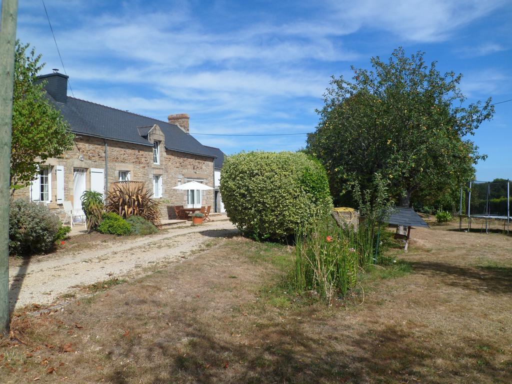 Farmhouse In An Amazing Private Park Guest House Vannes Eksteriør bilde