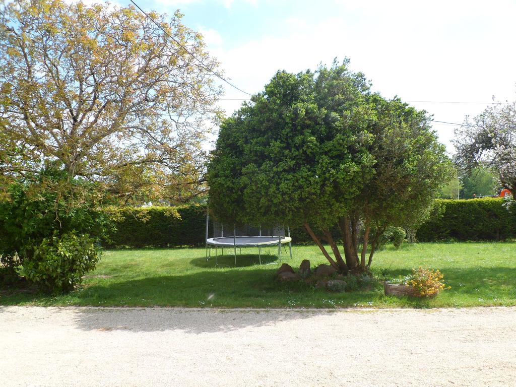 Farmhouse In An Amazing Private Park Guest House Vannes Eksteriør bilde